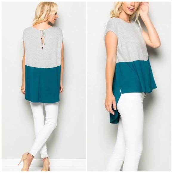 ❗️CLOSING SALE❗️Color Block Cap Sleeve Tunic Top - Picture 2 of 3